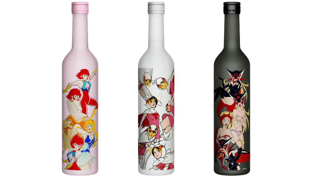 「SEXYキャラクター」の日本酒シリーズ、「キューティハニー」甘口純米吟醸・「白鳥のジュン」純米吟醸にごり・「ドロンジョ」ワイン酵母使用山廃仕込みの3品のボトルが並んだ写真