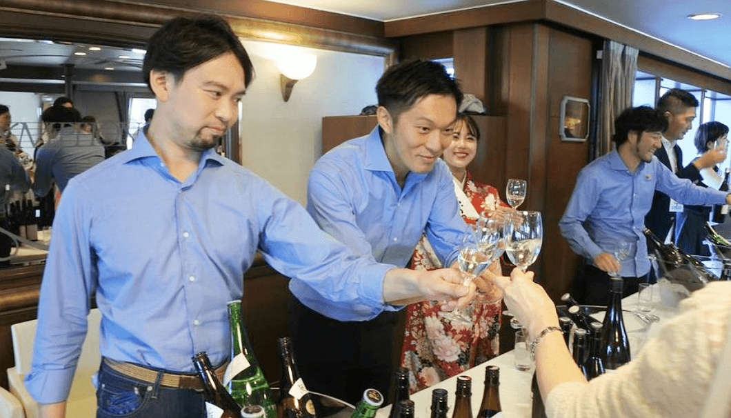 ｢TOKYO SAKE CRUISE」で日本酒を提供する蔵元たち