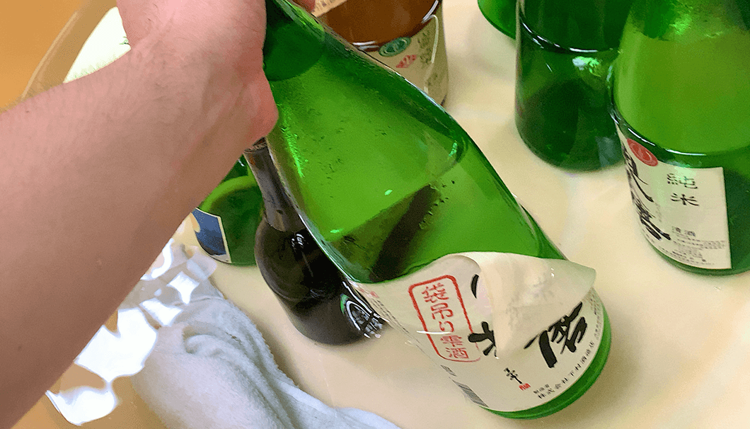 ガラス瓶にキャップ、梱包用のダンボール！日本酒がおいしく飲めるのは梱包資材の進化のおかげ | 日本酒専門WEBメディア「SAKETIMES」
