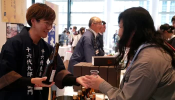 2023年の「プレミアム日本酒試飲会」の様子