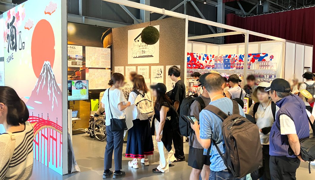 国税庁による「伝統的酒造り」をテーマとしたブースの様子