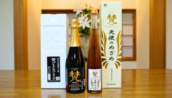 「梵・プレミアムスパークリング」（画像左）と「梵・天使のめざめ」