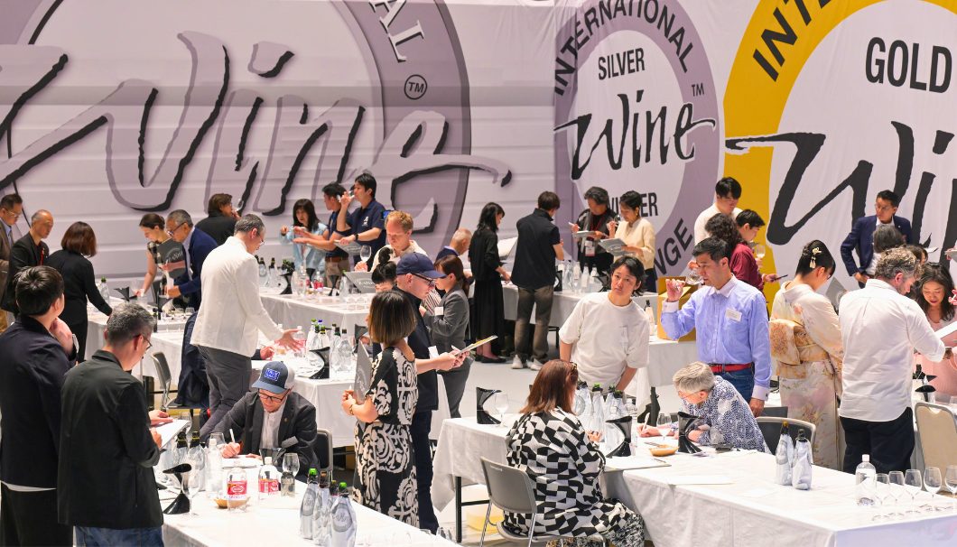「IWC 2026」の審査会の様子(©Keisuke Irie)